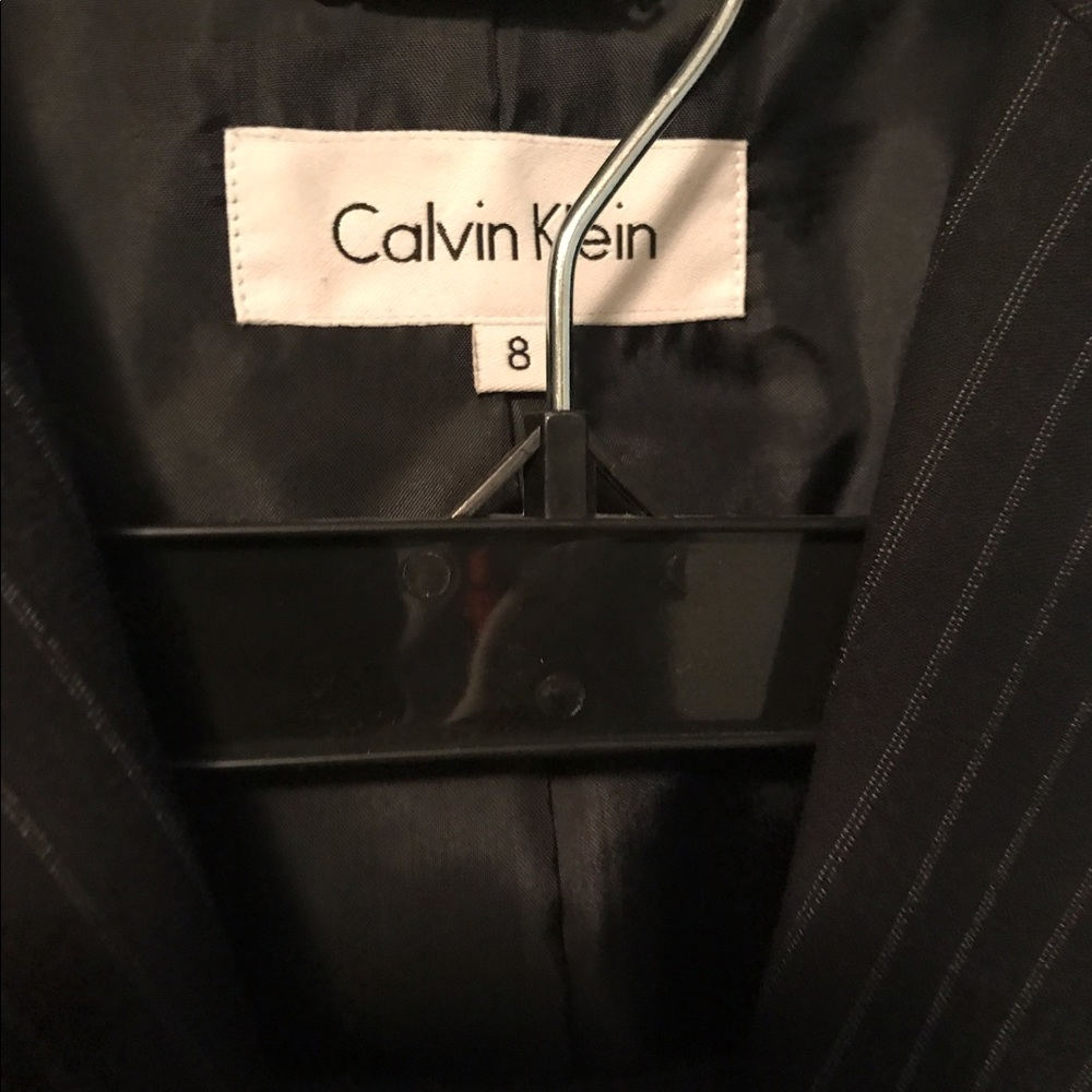 Calvin Klein skirt suit - Picture 2 of 3